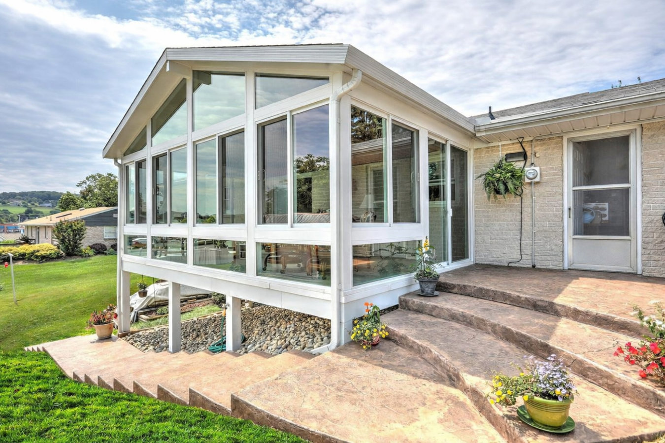 Four season sunrooms