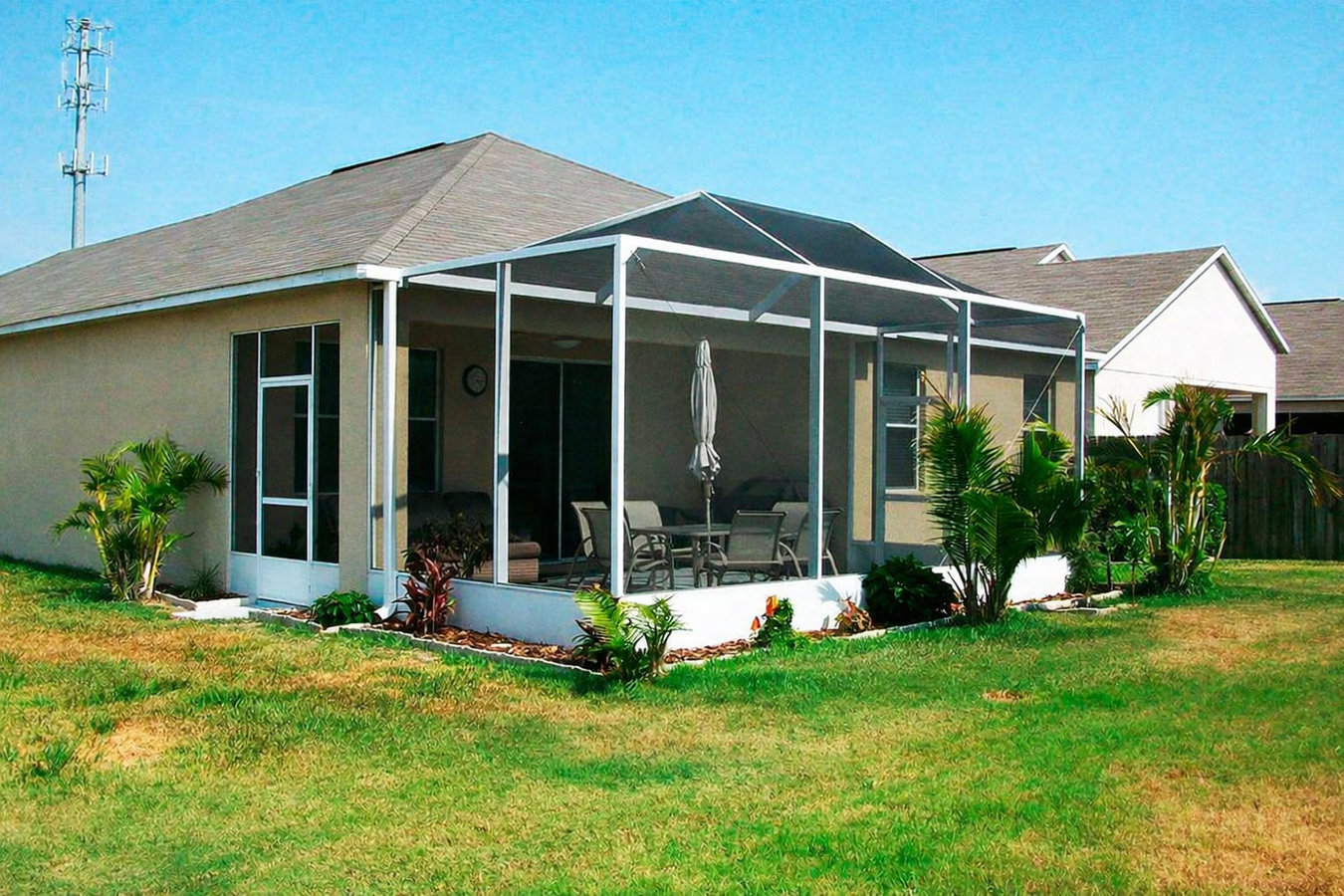 Sunroom contractor services in Compton